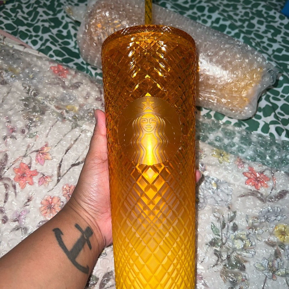 STARBUCKS SUMMER 2022 ORANGE MANGO OMBRÉ JEWELED TUMBLER